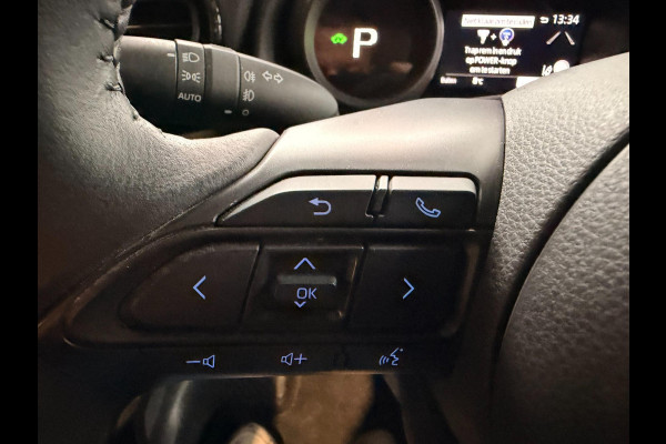 Toyota Yaris 1.5 Hybrid Team ACC Carplay Stoelverw DAB Clima KM : 10.000 !!!