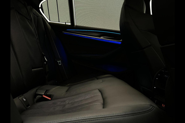 BMW 5 Serie 530i M Sport / Schuifdak / NL-auto / HUD / Laser