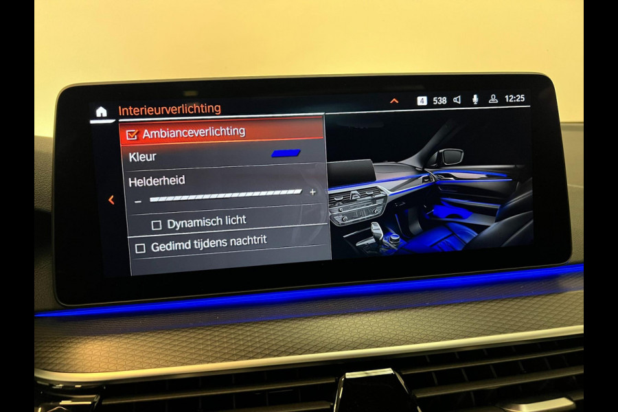 BMW 5 Serie 530i M Sport / Schuifdak / NL-auto / HUD / Laser