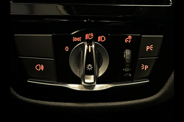 BMW 5 Serie 530i M Sport / Schuifdak / NL-auto / HUD / Laser