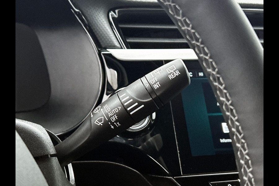 Opel Corsa 1.2 Turbo 136pk Hybrid GS Auto. Navigatie Apple Carplay/ Android Auto Camera Parkeersensoren Cruise Control Stoel- en stuurverwarming Airco Lichtmetalen velgen Getinte ramen