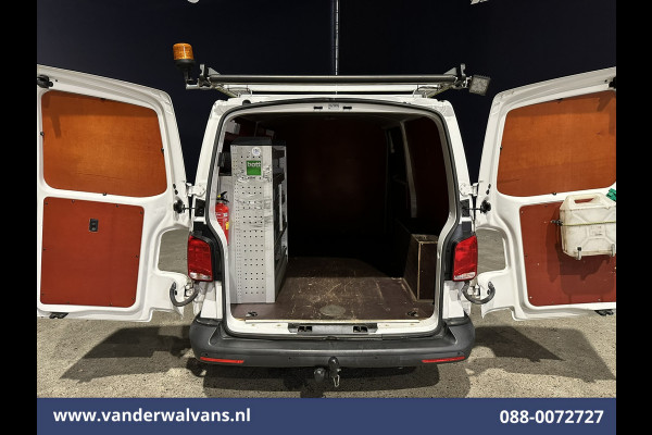 Volkswagen Transporter 2.0 TDI L2H1 Euro6 Airco | Imperiaal | Omvormer | Camera | Cruisecontrol | Trekhaak | Apple Carplay Android Auto, Parkeersensoren