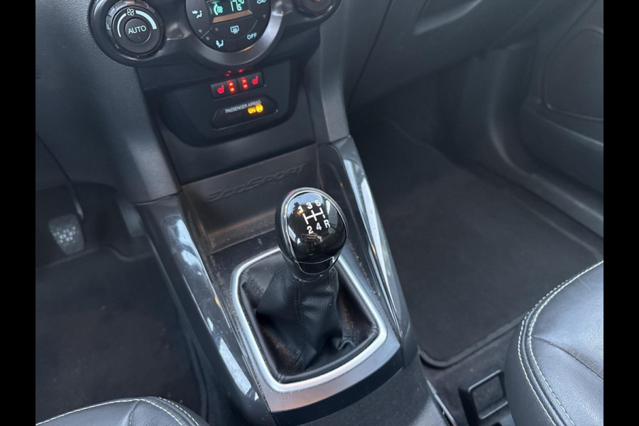 Ford EcoSport 1.0 EcoBoost Titanium Stoel verwarming / elektrische voorruit verwarming / achteruit rij camera/