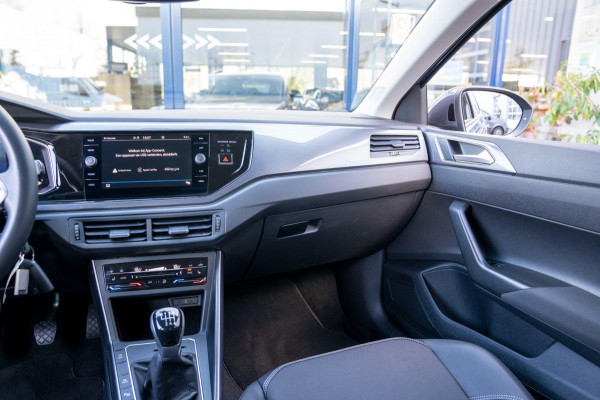 Volkswagen Taigo 1.0 TSI Style | Prijs rijklaar incl. 12 mnd garantie | IQ Light Stoelverw Camera Apple carplay/android auto