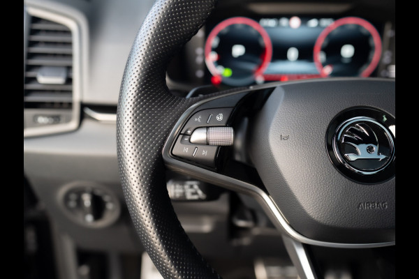 Škoda Karoq 1.5 TSI ACT Sportline Business | Panodak | Leder | Stoelgeheugen | Elk A-klep | Prijs Rijklaar!!