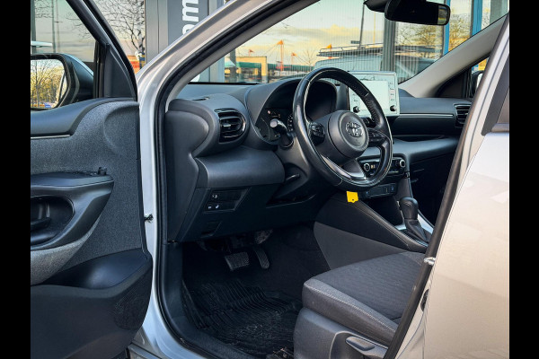 Toyota Yaris 1.5 Hybrid Active Stoel/stuurverwarming|Camera|CarPlay