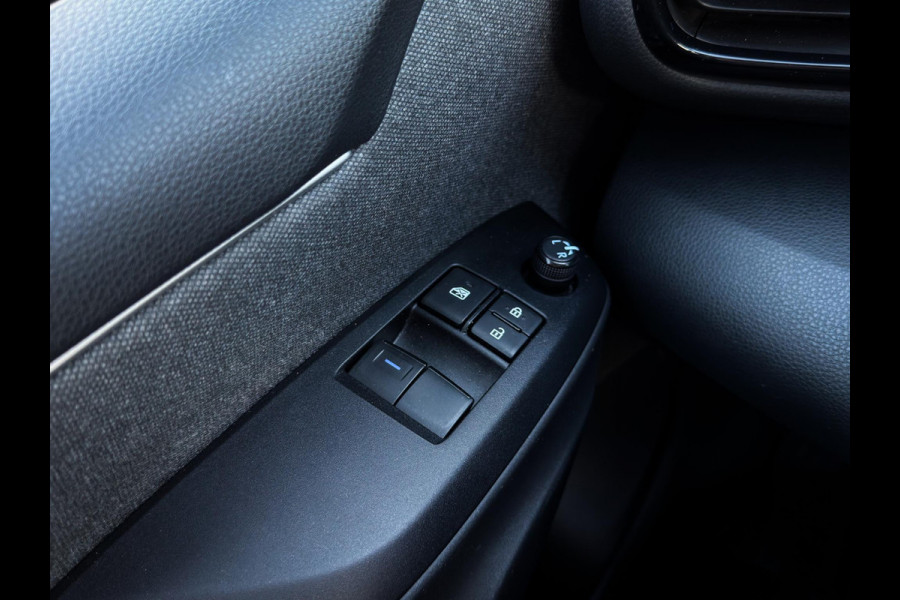 Toyota Yaris 1.5 Hybrid Active Stoel/stuurverwarming|Camera|CarPlay