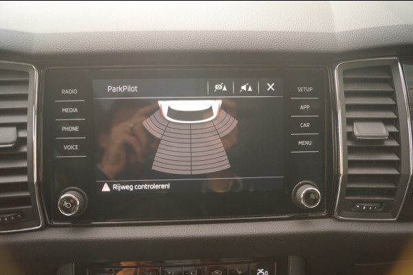Škoda Kodiaq 1.5 TSI 150pk DSG Style 7-persoons -PANO-ECC-TREKHAAK-