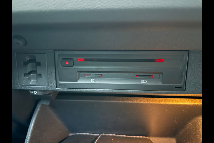 Volkswagen Tiguan 1.5 TSI ACT Highline Business R Line l Pano l ACC l Virtual l Black optic l IZGST l