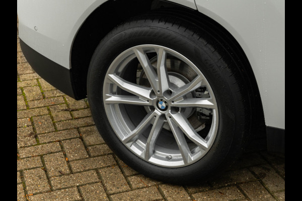 BMW X3 30e xDrive - Trekhaak - Active Cruise - Head-up - 360° Camera