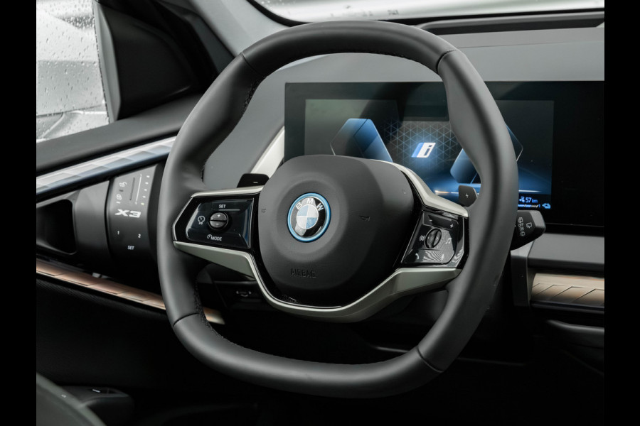 BMW X3 30e xDrive - Trekhaak - Active Cruise - Head-up - 360° Camera