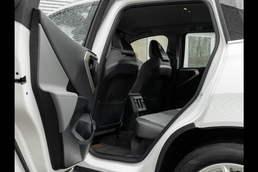 BMW X3 30e xDrive - Trekhaak - Active Cruise - Head-up - 360° Camera