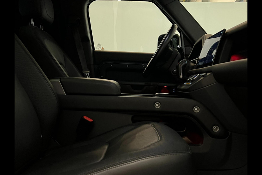 Land Rover Defender 3.0 D250 110 X-Dynamic HSE Van / 1e eig / Pano