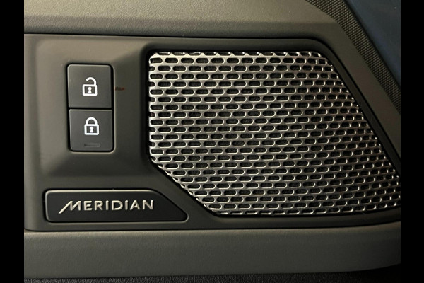 Land Rover Defender 3.0 D250 110 X-Dynamic HSE Van / 1e eig / Pano