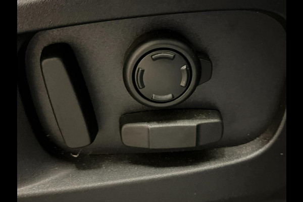 Land Rover Defender 3.0 D250 110 X-Dynamic HSE Van / 1e eig / Pano