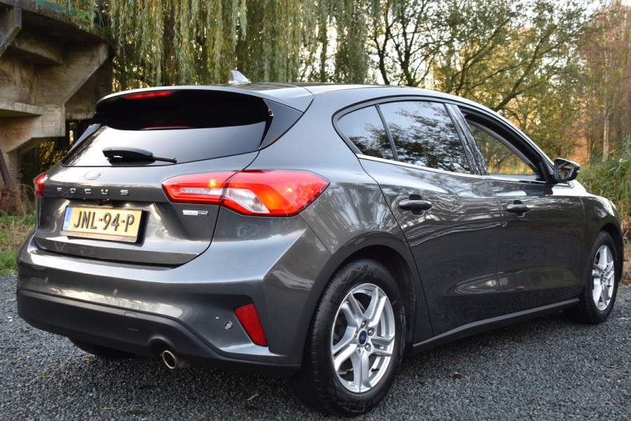 Ford Focus 1.0 125PK EcoBoost HYBRID BUSINESS CAMERA/NAVI/STUURVERW.