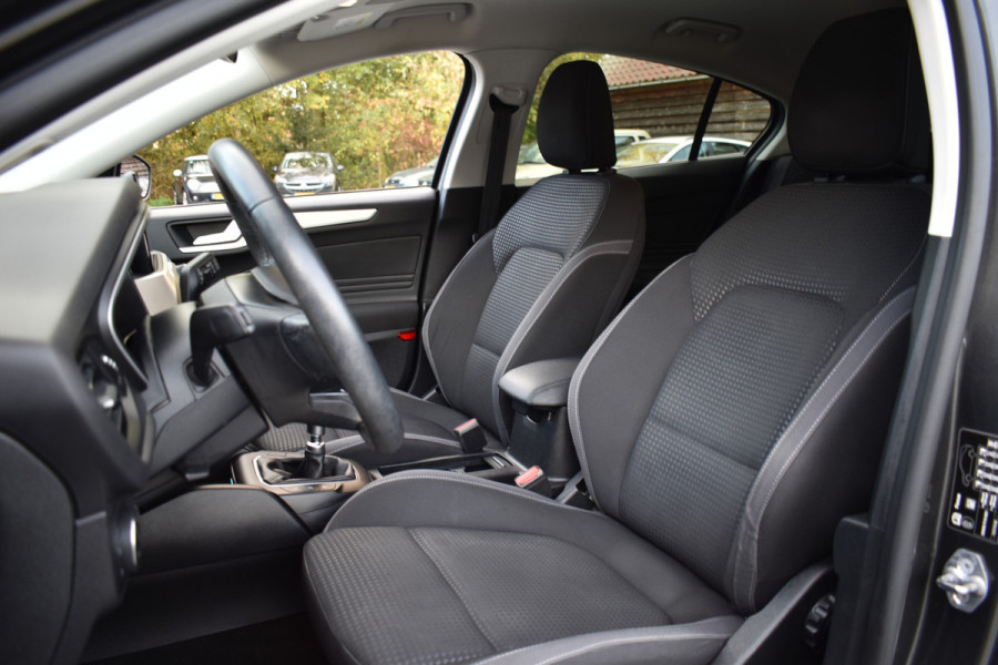 Ford Focus 1.0 125PK EcoBoost HYBRID BUSINESS CAMERA/NAVI/STUURVERW.