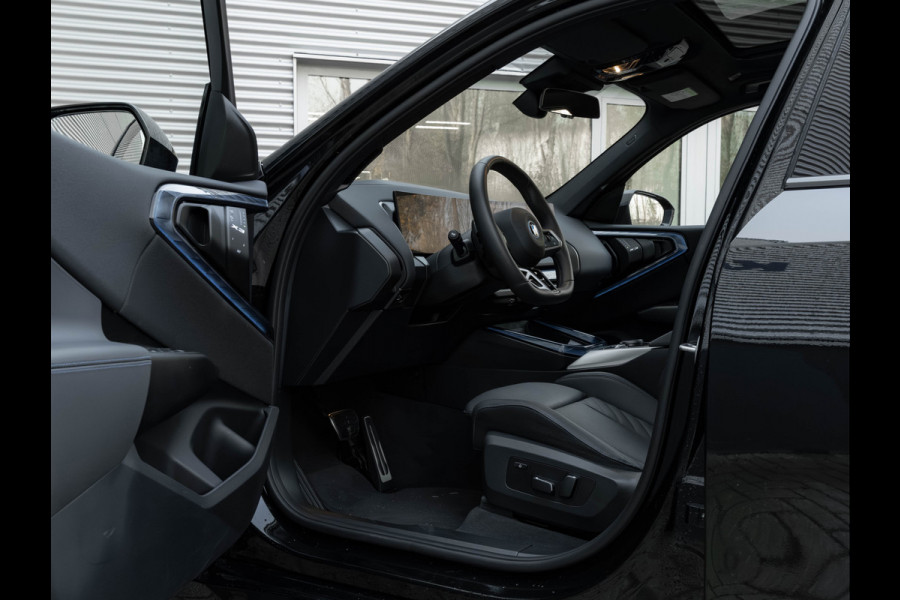 BMW X3 30e xDrive M-Sport Pro - Driving Ass Prof - Trekhaak - Head-up - Pano