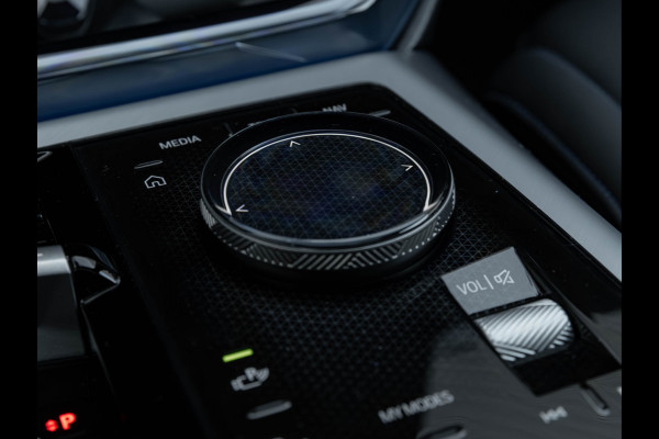 BMW X3 30e xDrive M-Sport Pro - Driving Ass Prof - Trekhaak - Head-up - Pano