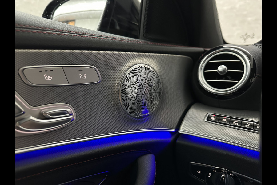 Mercedes-Benz E-Klasse Estate 53 AMG 4MATIC | Luchtvering | 360 View | Burmester | Distronic+ | Memory | Multibeam-LED | Bovag Garantie | Widescreen | Panorama | Leder | Trekhaak | Sfeerverlichting | Night-Pakket | 20'' | Carplay | Stoelverwarming |