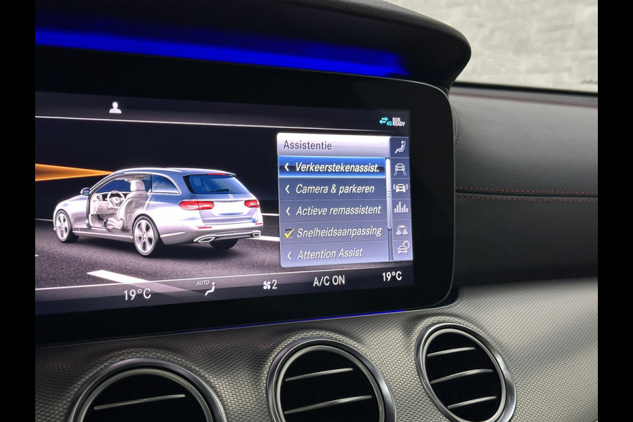 Mercedes-Benz E-Klasse Estate 53 AMG 4MATIC | Luchtvering | 360 View | Burmester | Distronic+ | Memory | Multibeam-LED | Bovag Garantie | Widescreen | Panorama | Leder | Trekhaak | Sfeerverlichting | Night-Pakket | 20'' | Carplay | Stoelverwarming |