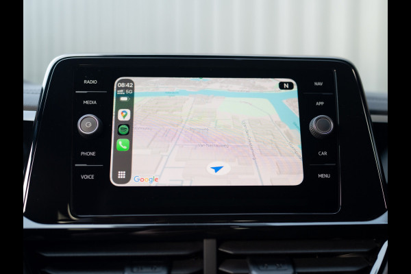 Volkswagen T-Roc 1.5 TSI R-Line Business | Black Style | Keyless | Elk. A-klep | Side Assist | IQ Light | Camera | Prijs Rijklaar!!