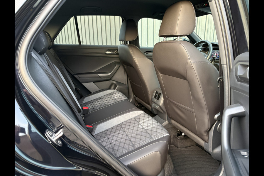Volkswagen T-Roc 1.5 TSI R-Line Business | Black Style | Keyless | Elk. A-klep | Side Assist | IQ Light | Camera | Prijs Rijklaar!!