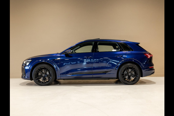 Audi e-tron 55 quattro S edition 95 kWh / 408pk / Panorama dak / Rondomzicht camera /