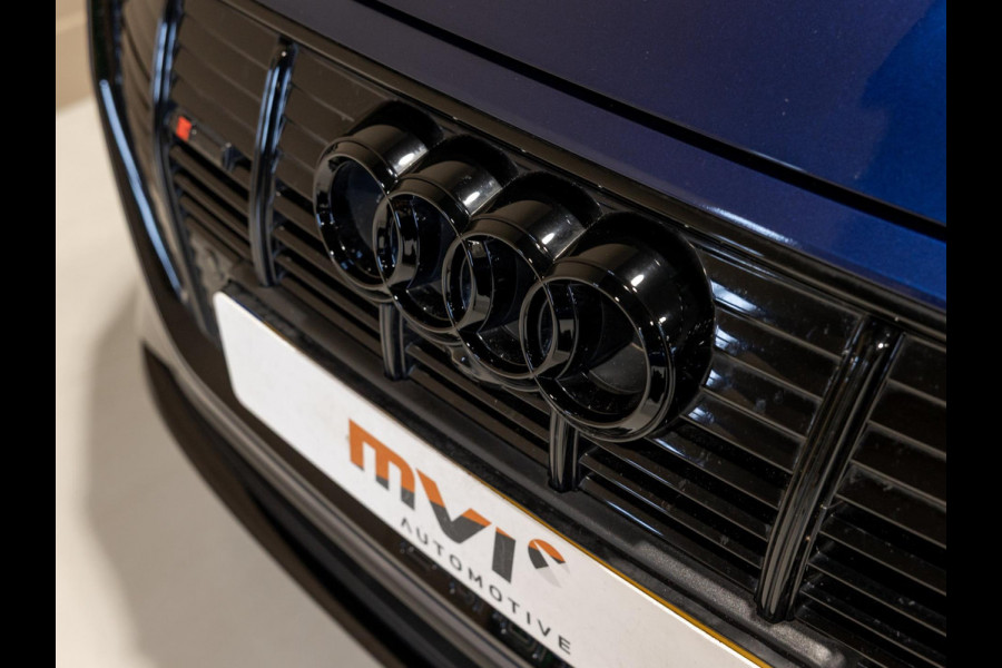 Audi e-tron 55 quattro S edition 95 kWh / 408pk / Panorama dak / Rondomzicht camera /