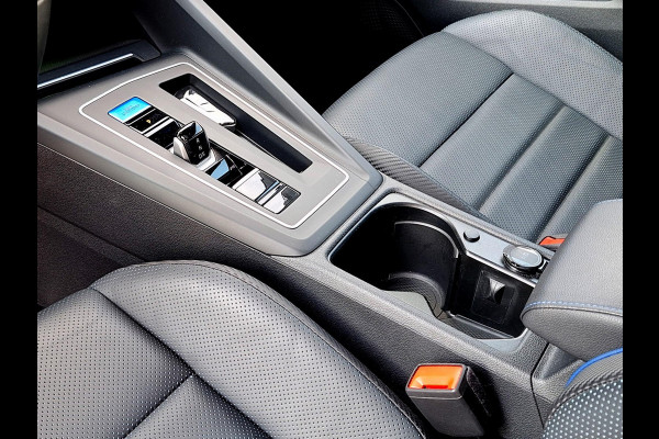 Volkswagen Golf 2.0 TSI R 4Motion | NIEUWSTAAT | PANODAK | IQ LED | HARMAN KARDON | occasion