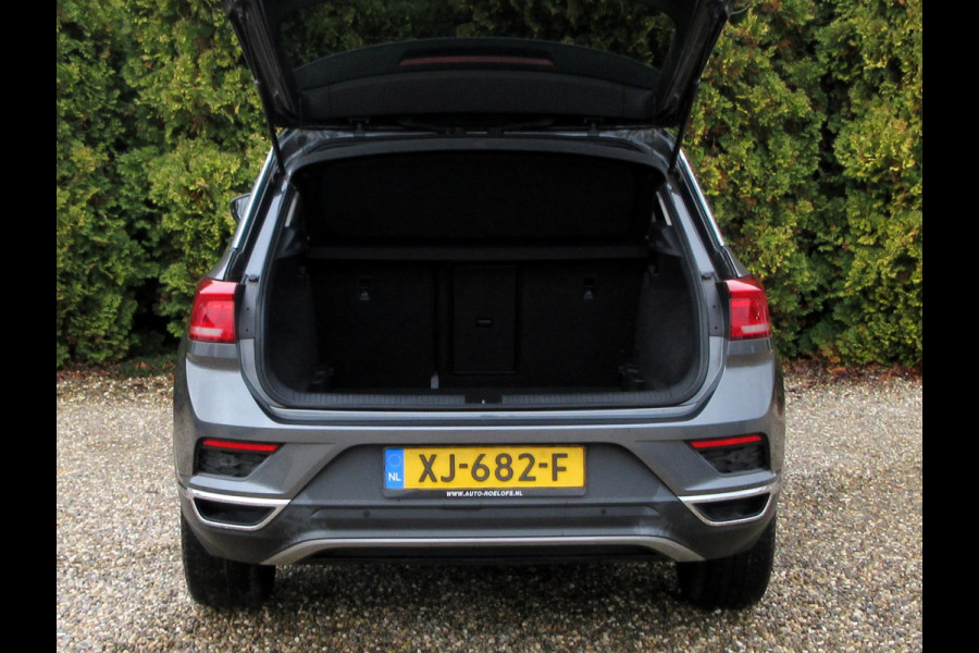 Volkswagen T-Roc 1.0 TSI Style*Navi*Camera*Carplay*