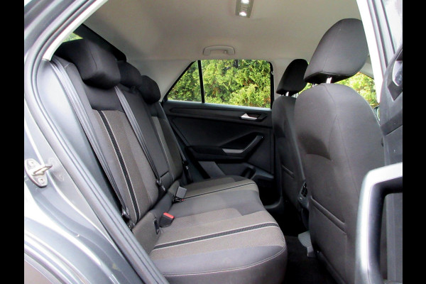 Volkswagen T-Roc 1.0 TSI Style*Navi*Camera*Carplay*