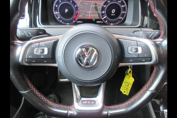 Volkswagen Golf 2.0 TSI GTI Performance Aut Virtual Camera Carplay Pano