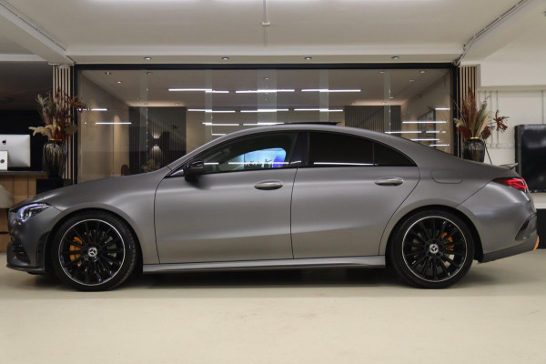 Mercedes-Benz CLA-Klasse 220 AMG Pano/Memory/Sfeer/Camera/NAP/CARPLAY/BOMVOL