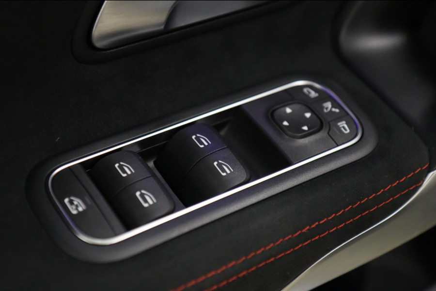 Mercedes-Benz CLA-Klasse 220 AMG Pano/Memory/Sfeer/Camera/NAP/CARPLAY/BOMVOL