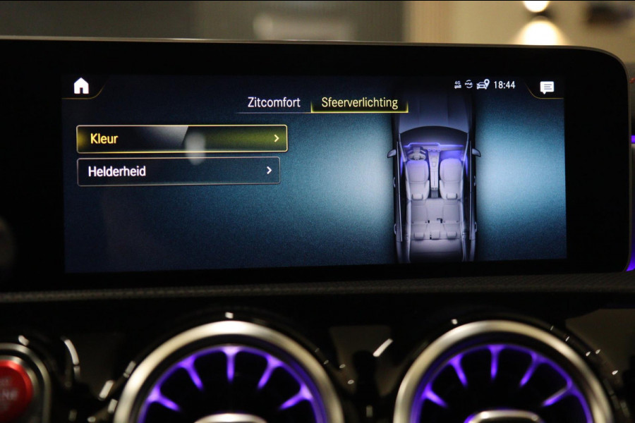 Mercedes-Benz CLA-Klasse 220 AMG Pano/Memory/Sfeer/Camera/NAP/CARPLAY/BOMVOL