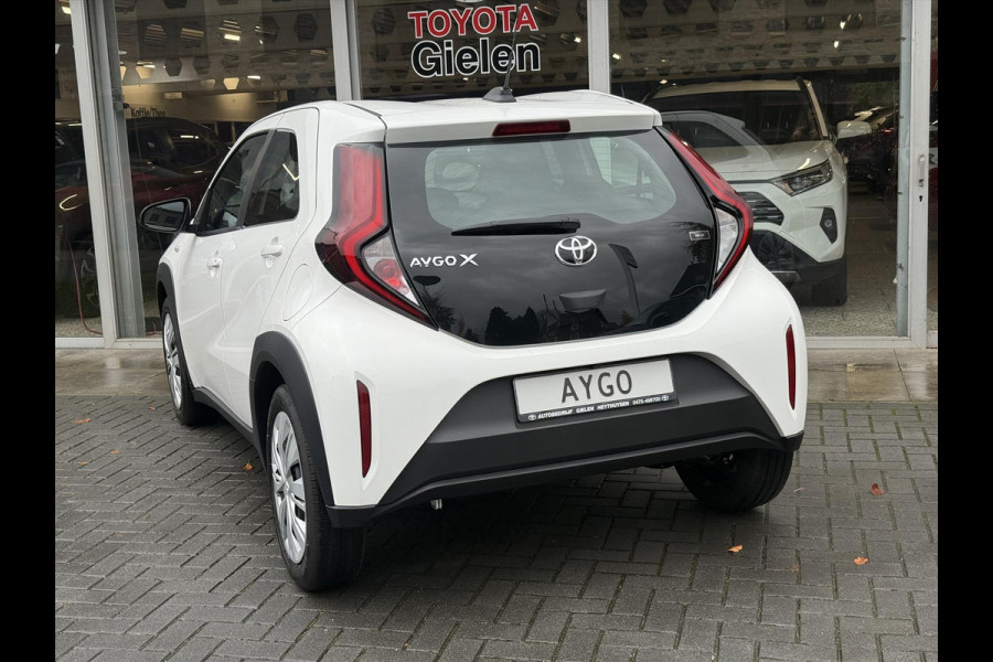 Toyota Aygo X 1.0 VVT-i MT Play | Eerste eigenaar, Apple CarPlay/Android auto, Parkeercamera, Adaptive cruise control