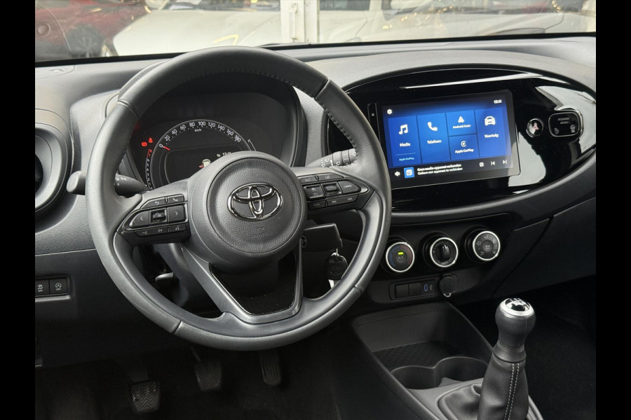Toyota Aygo X 1.0 VVT-i MT Play | Eerste eigenaar, Apple CarPlay/Android auto, Parkeercamera, Adaptive cruise control