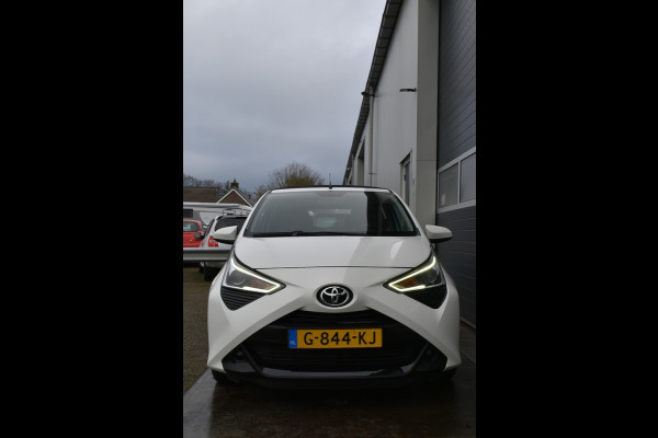 Toyota Aygo 1.0 VVT-i x-play limited