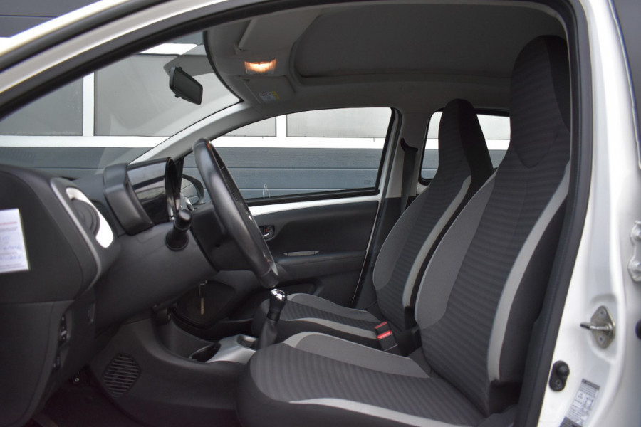 Toyota Aygo 1.0 VVT-i x-play limited