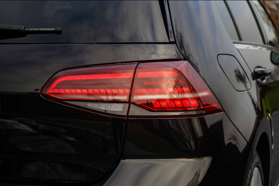 Volkswagen Golf Lim. GTI Performance BMT/Start-Stop