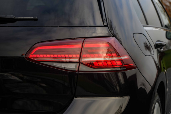 Volkswagen Golf Lim. GTI Performance BMT/Start-Stop