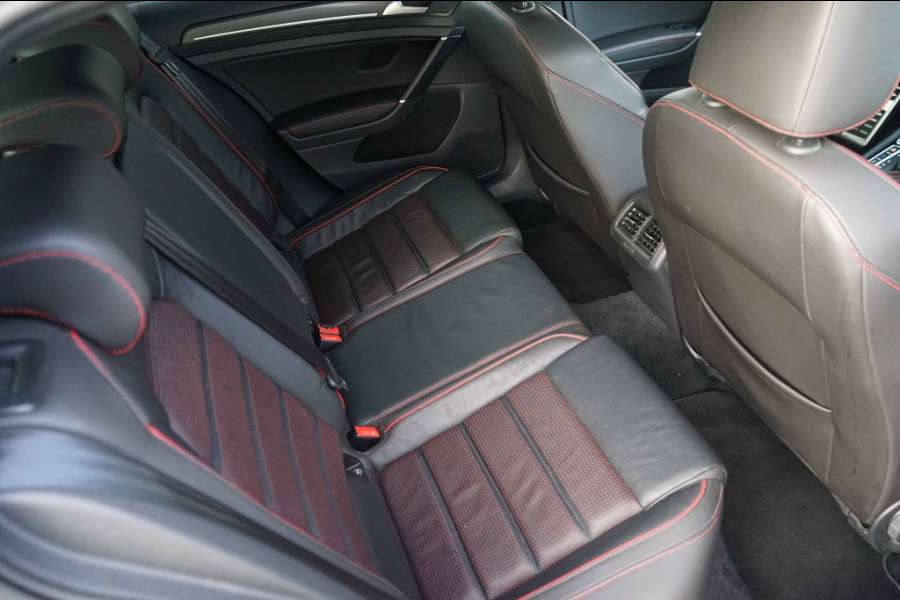 Volkswagen Golf Lim. GTI Performance BMT/Start-Stop