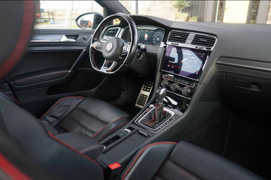 Volkswagen Golf Lim. GTI Performance BMT/Start-Stop