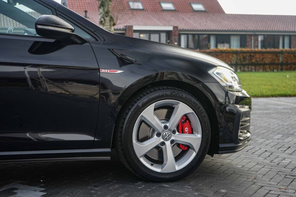 Volkswagen Golf Lim. GTI Performance BMT/Start-Stop