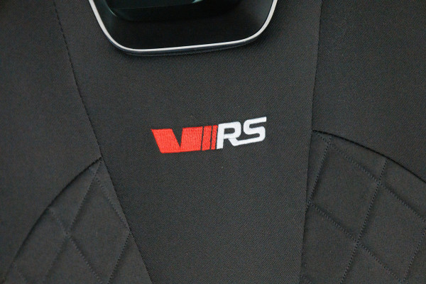 Škoda Octavia Combi 1.4 TSI RS iV PHEV 245 PK | Canton audio | Stoel-. Stuur-. en achterbankverw. | Headup | Sfeerverlichting, PDC V+A, Trekgewicht 1500 KG, Side assist, Camera, Elec. achterklep