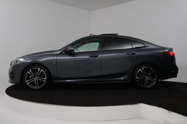 BMW 2 Serie Gran Coupé 218i Business Edition Plus (PANORAMADAK, STOELVERWARMING, ACHTERUITRIJCAMERA, CRUISE CONTROL, NAVIGATIE)