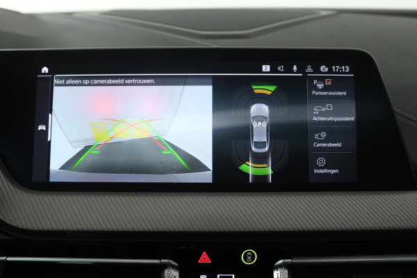 BMW 2 Serie Gran Coupé 218i Business Edition Plus (PANORAMADAK, STOELVERWARMING, ACHTERUITRIJCAMERA, CRUISE CONTROL, NAVIGATIE)