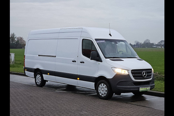 Mercedes-Benz Sprinter 317 L3H2 RWD Aut Mbux Cruise Camera