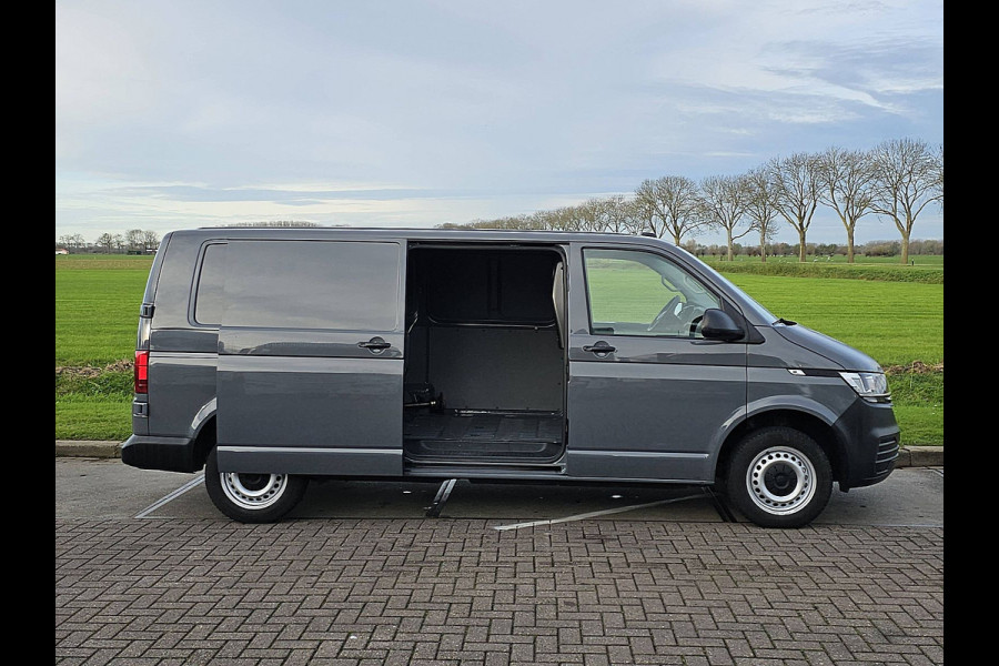 Volkswagen Transporter 2.0 TDI L2H1 Automaat Airco Achterdeuren 3 Zits Cruise Control Euro6 150 PK!